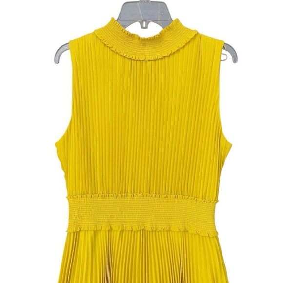 Nanette Lepore Smocked Neck Flattery MIDI Dress Pleated Mock Yellow Size 14 - Picture 3 of 10